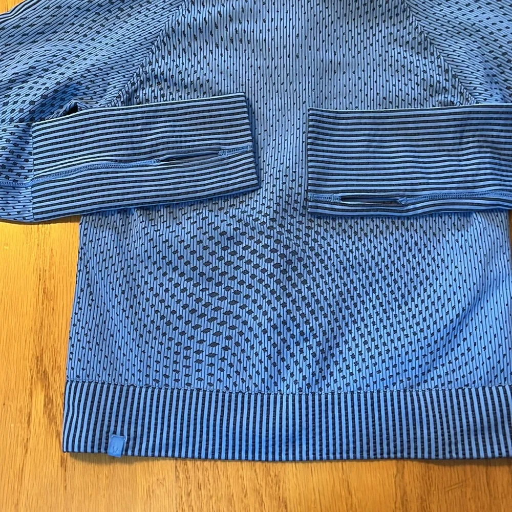 Lululemon restless pullover cropped half zip grid warp blue Nile/night sea 4/6